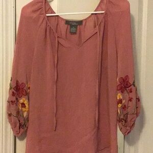 Olivia & Martin Embroidered Blouse size M